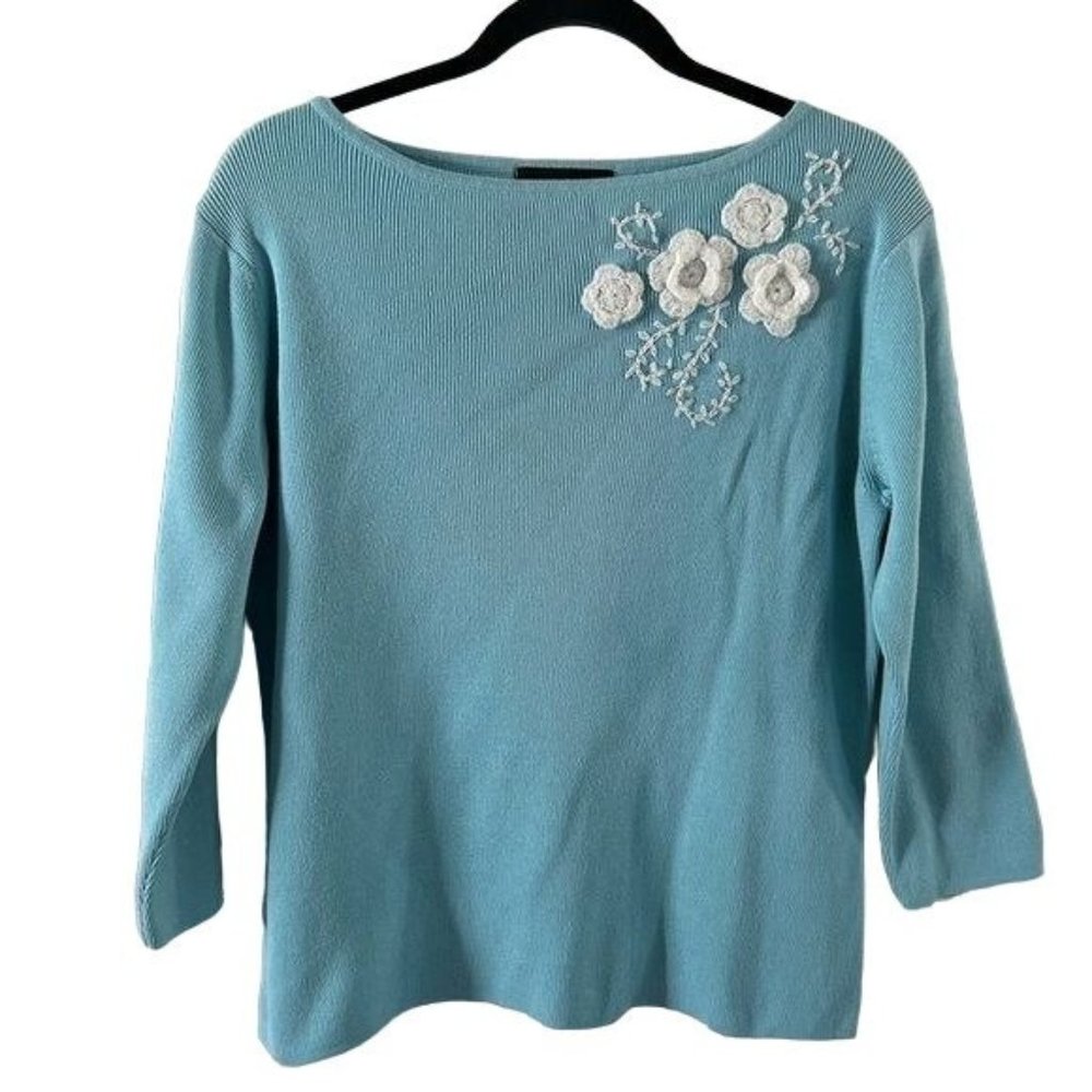 Sag Harbor Petite Large Blue Ribbed Sweater Floral Appliqué